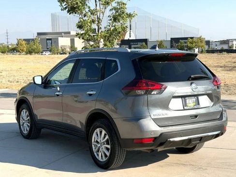 Used 2020 Nissan Rogue SV AWD/4WD image 8