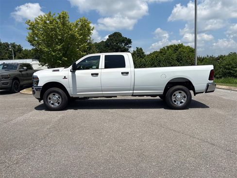 New 2025 RAM 2500 Tradesman w/ Chrome Appearance Group image 5