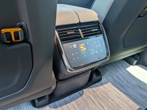 Used 2025 Rivian R1S Adventure AWD/4WD image 24