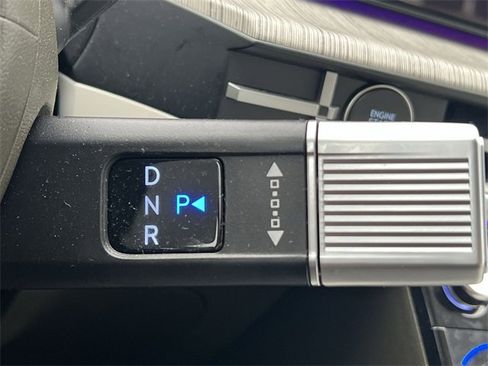 Used 2025 Hyundai Santa Fe Calligraphy image 25