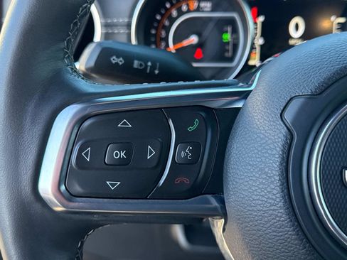 Used 2019 Jeep Wrangler Unlimited Sahara w/ Quick Order Package 24M Moab image 29