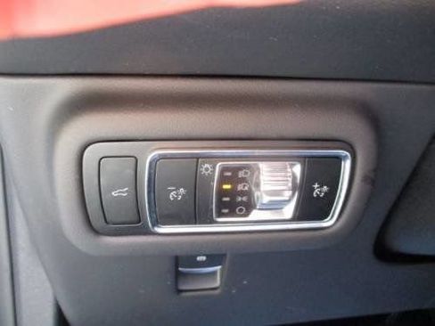 Used 2024 Lincoln Nautilus Premier w/ Equipment Group 102A image 14