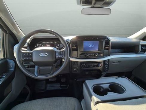 Used 2022 Ford F150 XL w/ Equipment Group 101A High AWD/4WD image 11