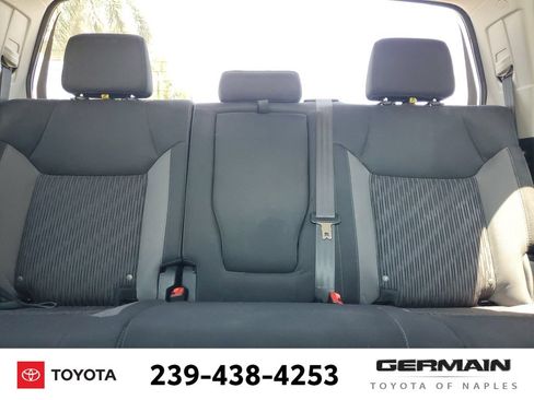 Used 2017 Toyota Tundra SR5 w/ SR5 Upgrade Package AWD/4WD image 30