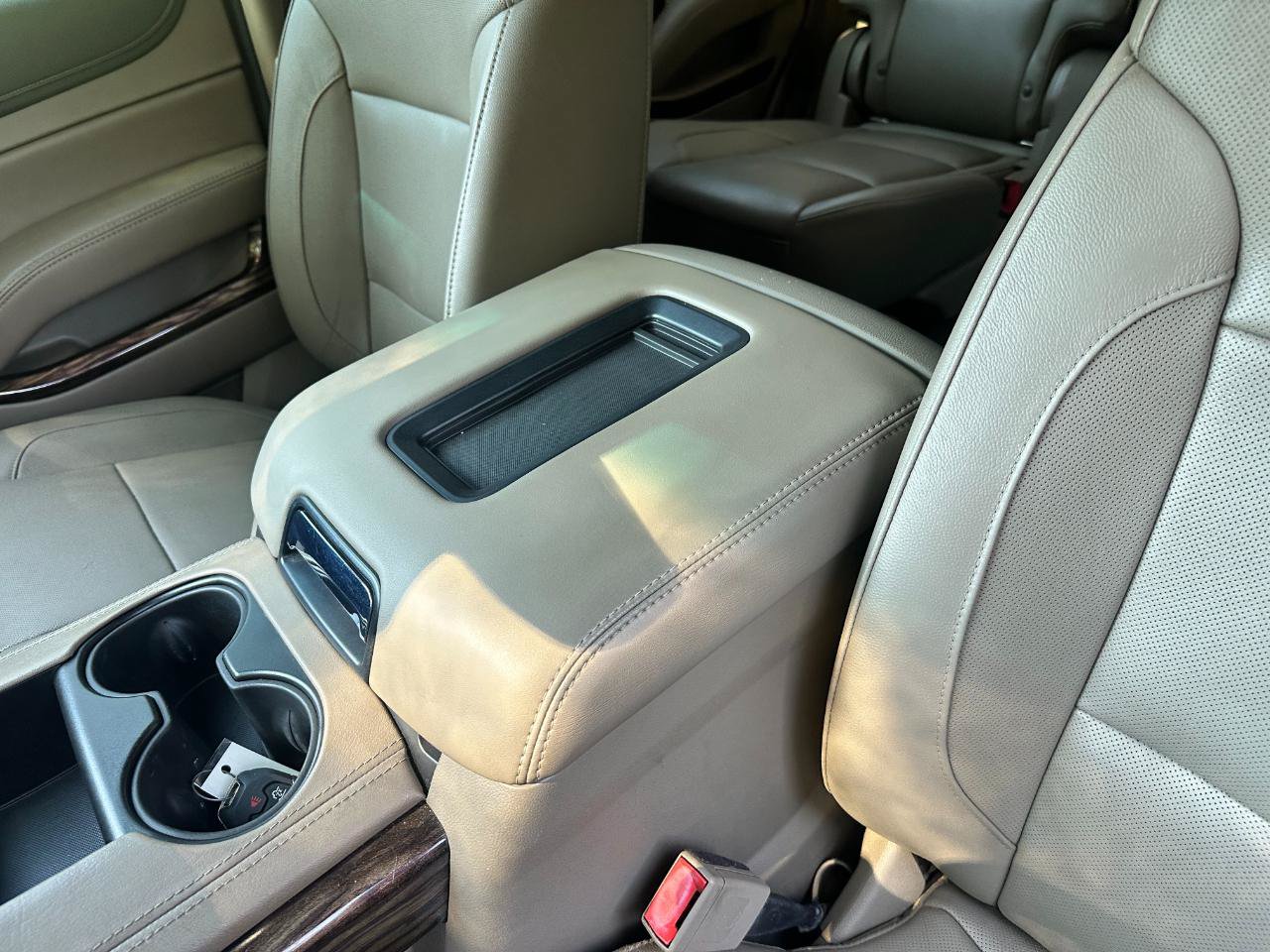 Used 2019 GMC Yukon SLT w/ Open Road Package RWD image 56