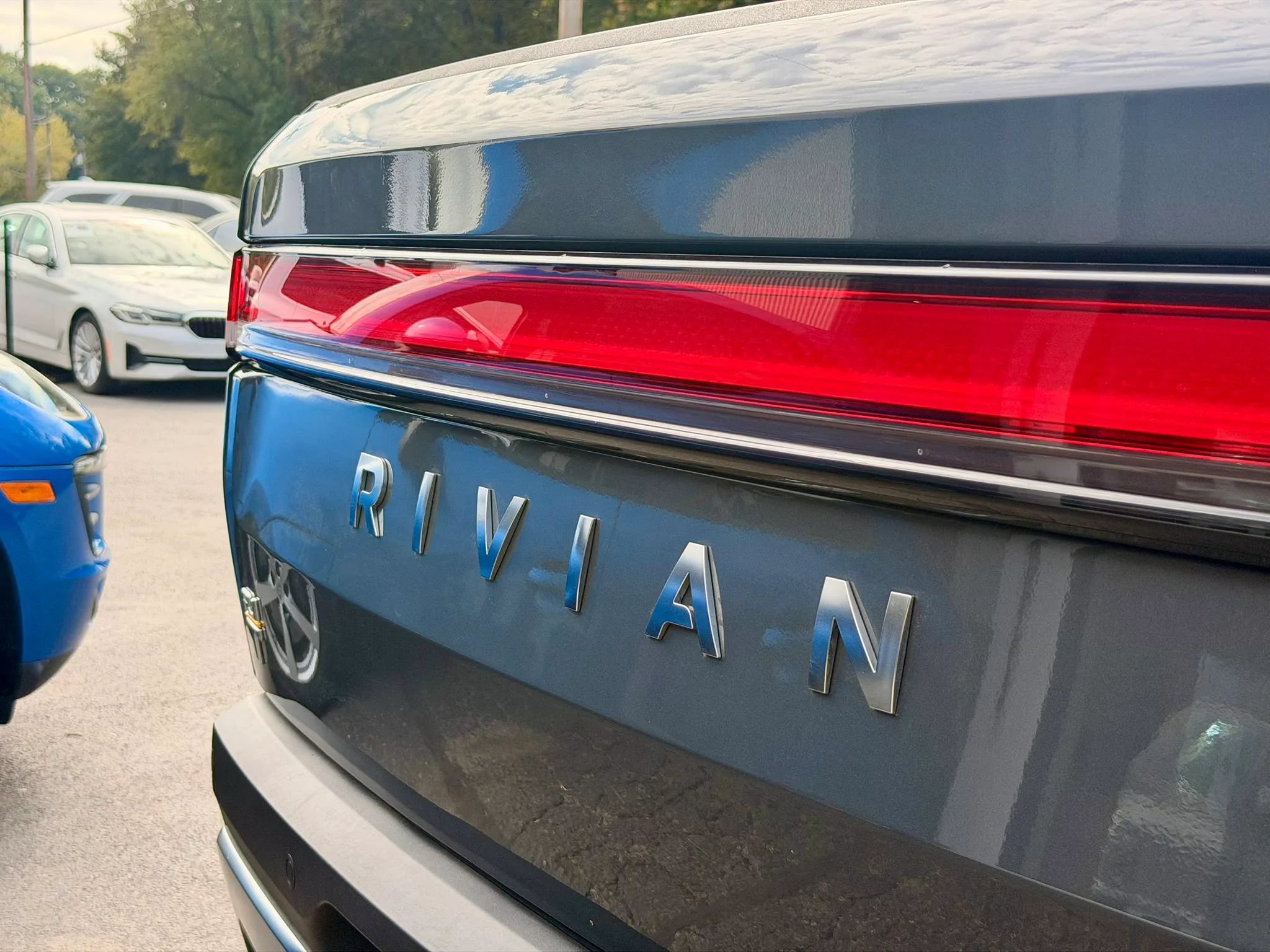 Used 2022 Rivian R1T Adventure AWD/4WD image 71