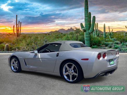 Used 2008 Chevrolet Corvette Convertible w/ Preferred Equipment Group RWD image 5