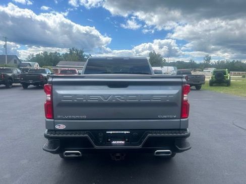 Used 2019 Chevrolet Silverado 1500 Custom Trail Boss w/ Custom Convenience Package AWD/4WD image 5