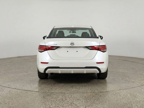 Used 2025 Nissan Sentra SV FWD image 6