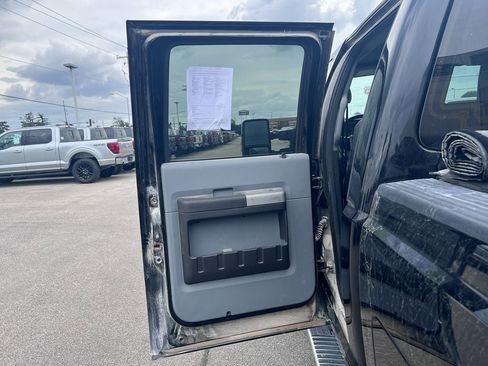 Used 2016 Ford F350 XLT AWD/4WD image 14