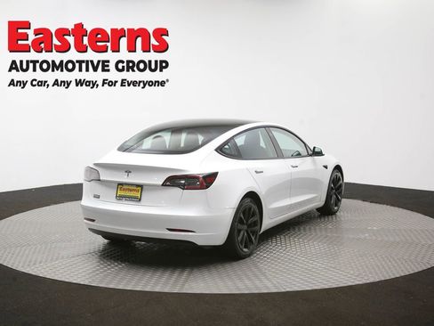 Used 2023 Tesla Model 3 Standard Range image 37