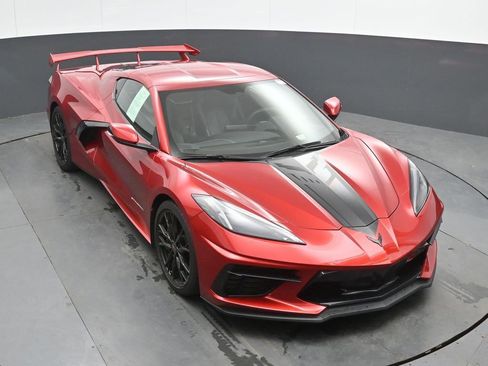 Used 2023 Chevrolet Corvette Stingray Preferred Cpe w/ Z51 Performance Package RWD image 35