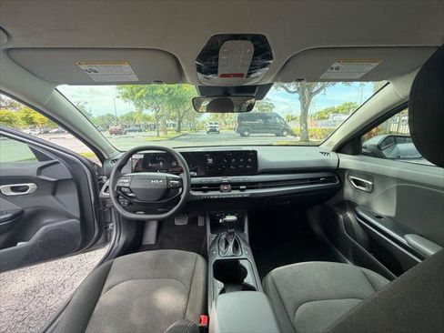 Used 2025 Kia K4 FWD image 12