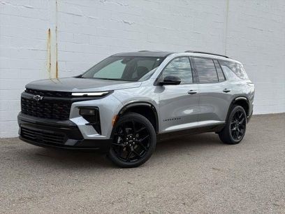 Used 2024 Chevrolet Traverse RS w/ LPO, Floor Liner Package