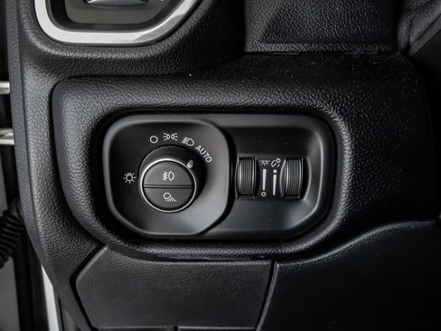 Used 2021 RAM 2500 Laramie AWD/4WD image 27