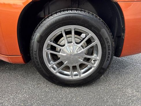 Used 2007 Chevrolet HHR LS FWD image 11