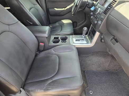 Used 2012 Nissan Pathfinder Silver w/ DVD Entertainment Pkg RWD image 14