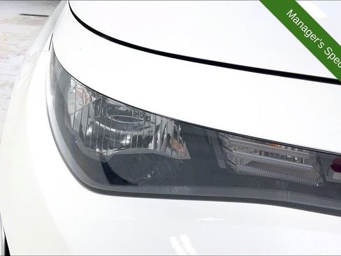 Used 2025 Kia Soul LX w/ LX Technology Package FWD image 34