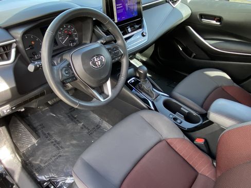 Certified 2024 Toyota Corolla SE w/ SE Premium Package image 26