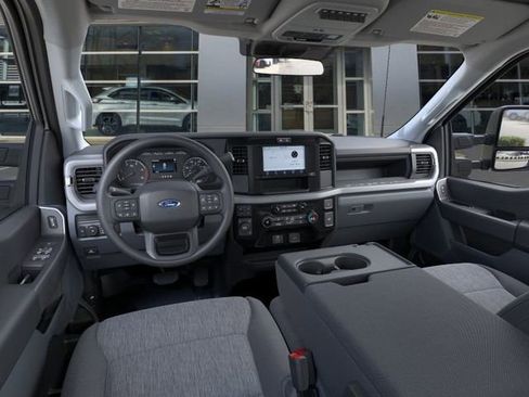 New 2026 Ford F450 XL w/ 360-Degree Camera Package image 9