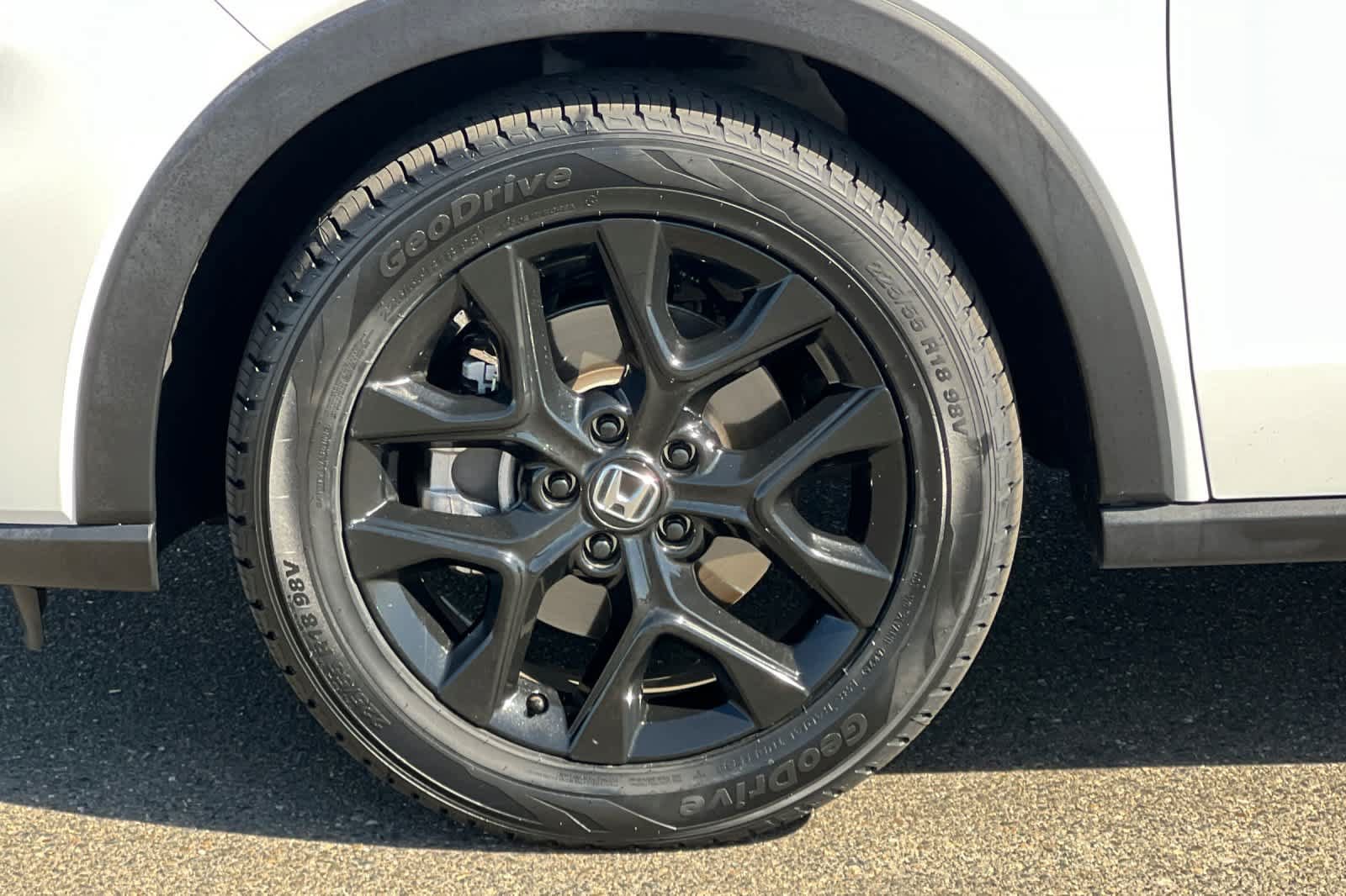 Used 2025 Honda HR-V Sport image 30