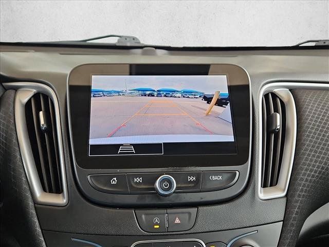 Certified 2025 Chevrolet Malibu LT FWD image 13