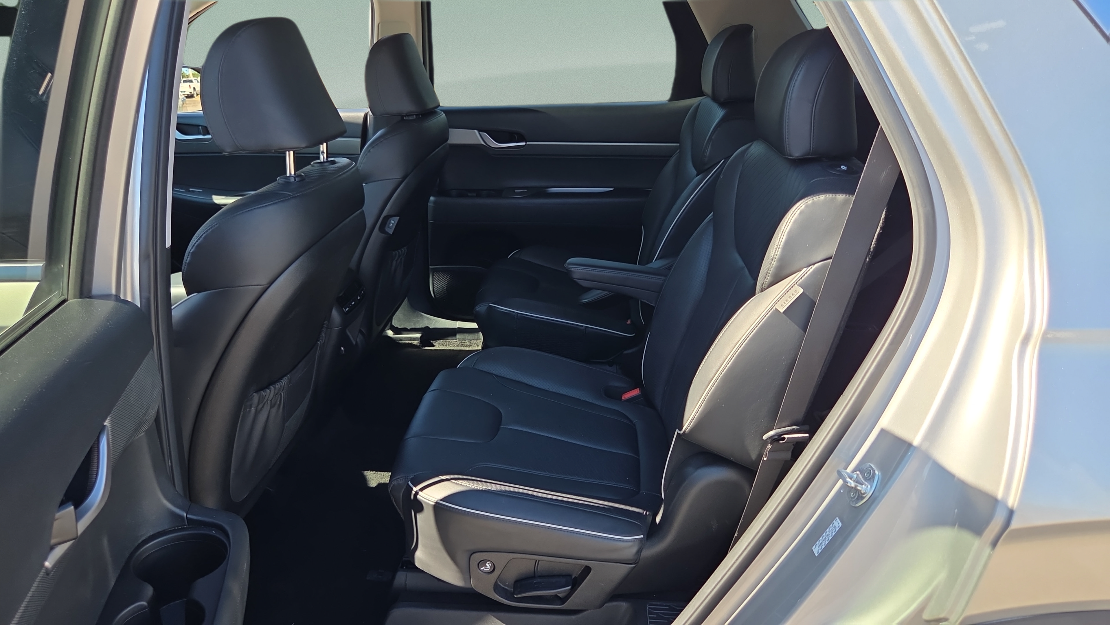 Used 2024 Hyundai Palisade SEL FWD image 10