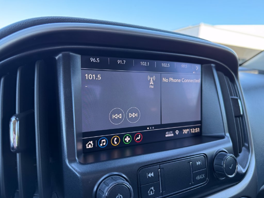 Used 2022 Chevrolet Colorado Z71 w/ Safety Package AWD/4WD image 27
