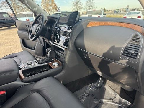 Used 2024 Nissan Armada SL w/ Cargo Package image 42