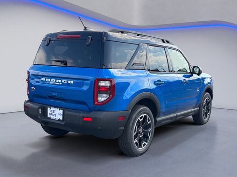 New 2025 Ford Bronco Sport Outer Banks w/ Outer Banks Tech Package+ image 11
