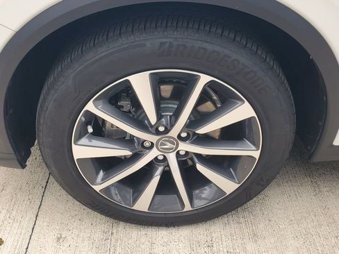 Used 2026 Acura MDX w/ Technology Package FWD image 4