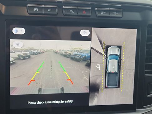 Used 2024 Ford F250 Platinum image 33