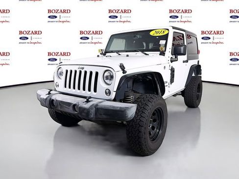 Used 2018 Jeep Wrangler Sport AWD/4WD image 4