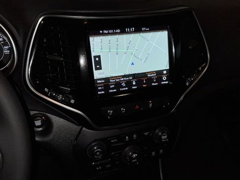 Used 2021 Jeep Cherokee Limited w/ Elite Package image 24