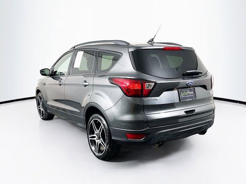 Used 2019 Ford Escape SEL image 5