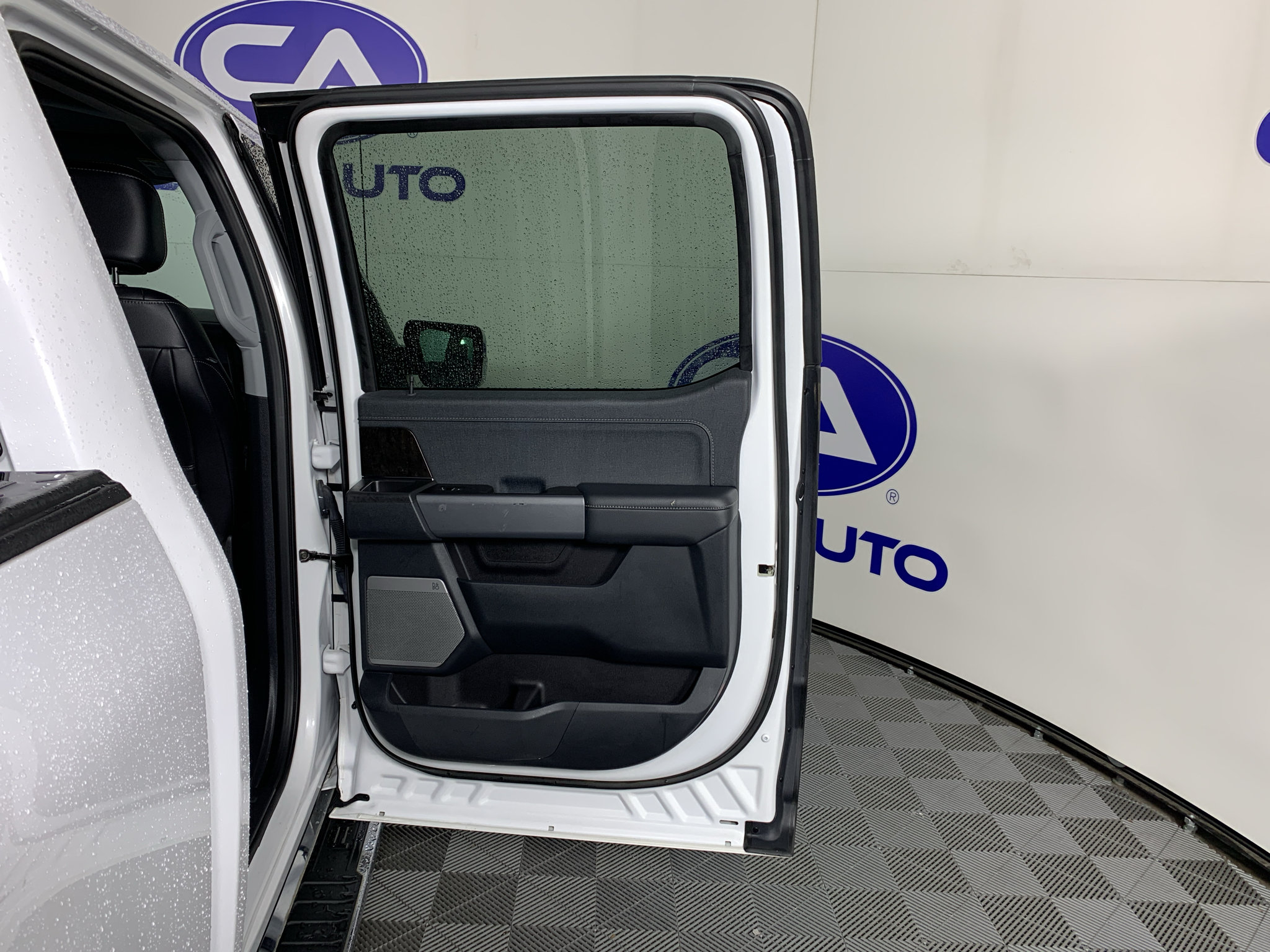 Used 2021 Ford F150 Lariat RWD image 31