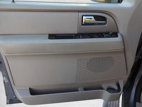 Used 2014 Ford Expedition Limited w/ Equipment Group 301A image 7