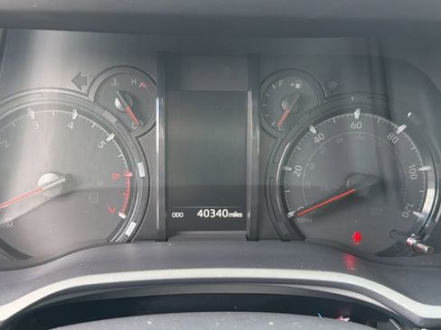 Used 2024 Toyota 4Runner SR5 Premium w/ Moonroof Package image 16