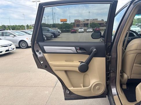 Used 2011 Honda CR-V SE image 27