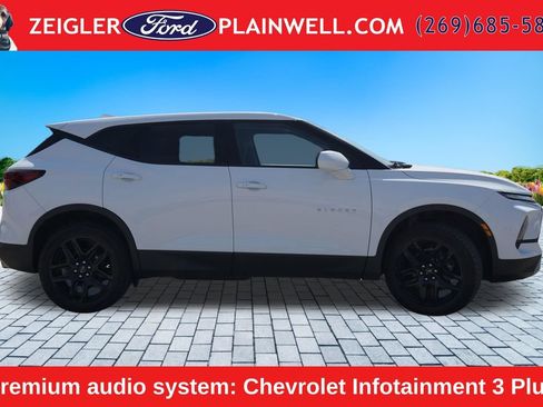 Used 2023 Chevrolet Blazer LT w/ Driver Confidence Package AWD/4WD image 6
