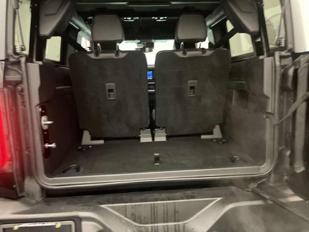 Used 2022 Ford Bronco Wildtrak AWD/4WD image 19