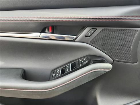 New 2026 MAZDA MAZDA3 Carbon image 13