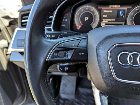 Used 2019 Audi Q8 Premium image 18