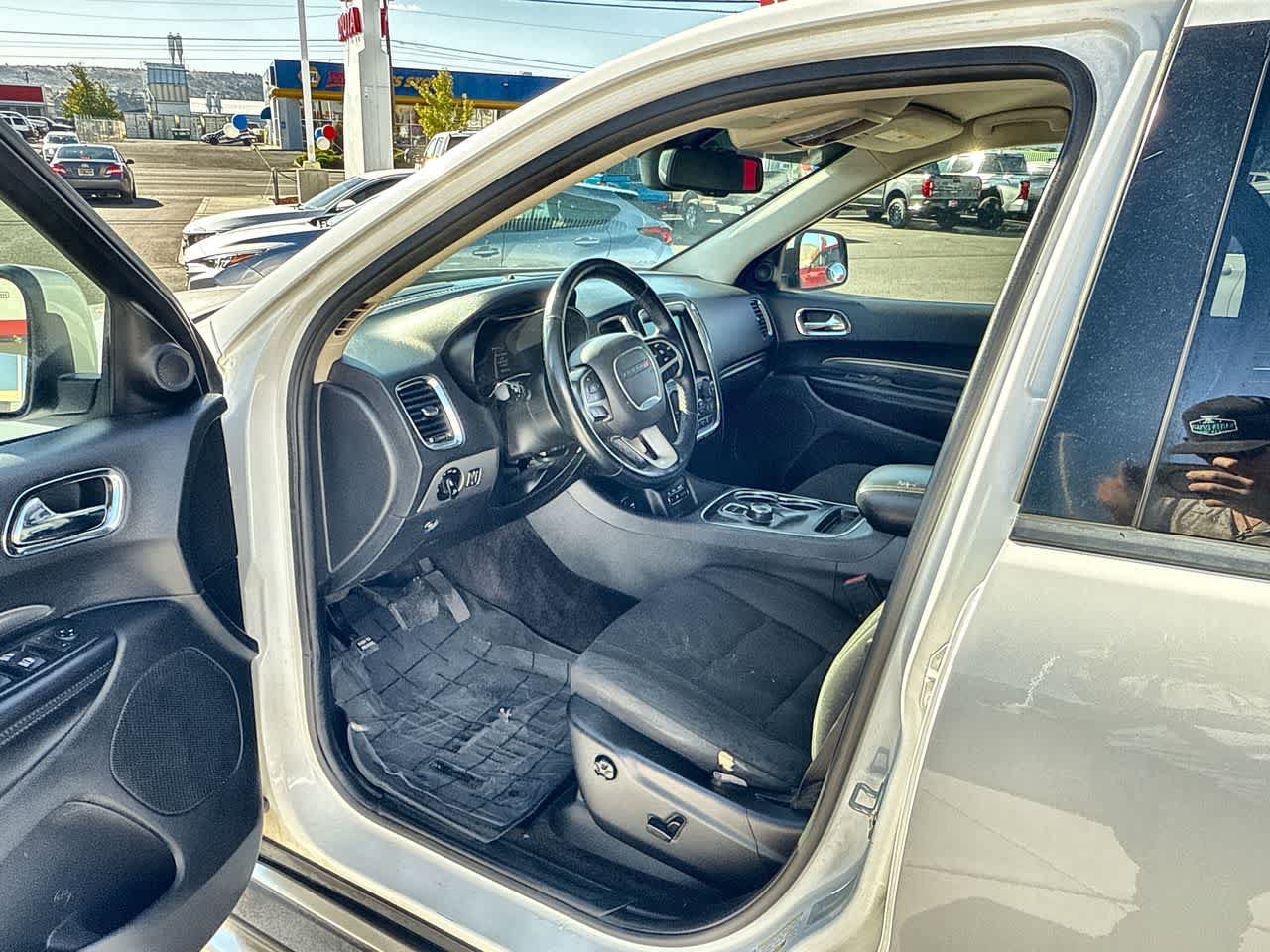 Used 2016 Dodge Durango SXT w/ Quick Order Package 23B AWD/4WD image 10