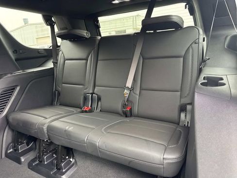 Certified 2025 GMC Yukon Denali image 17