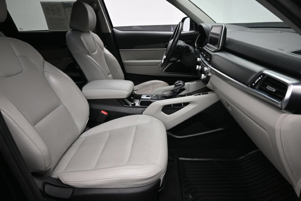 Used 2022 Kia Telluride S AWD/4WD image 9