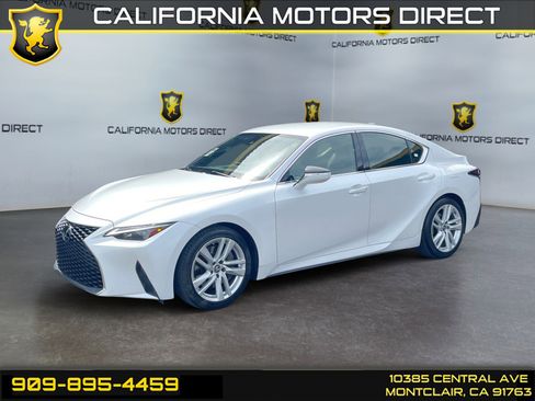 Used 2022 Lexus IS 300 image 1