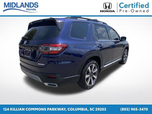 Used 2025 Honda Pilot Touring image 6