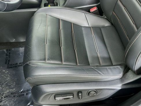 Used 2023 Honda CR-V Sport Touring image 27