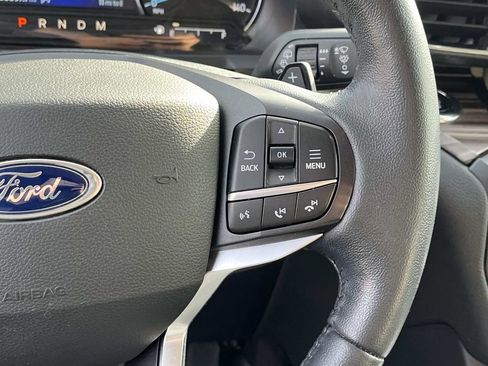 Used 2020 Ford Explorer Limited image 33